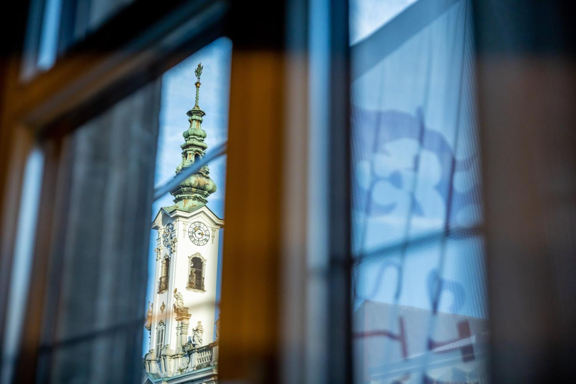 Stadthotel Styria ชไตอาร์ ภายนอก รูปภาพ