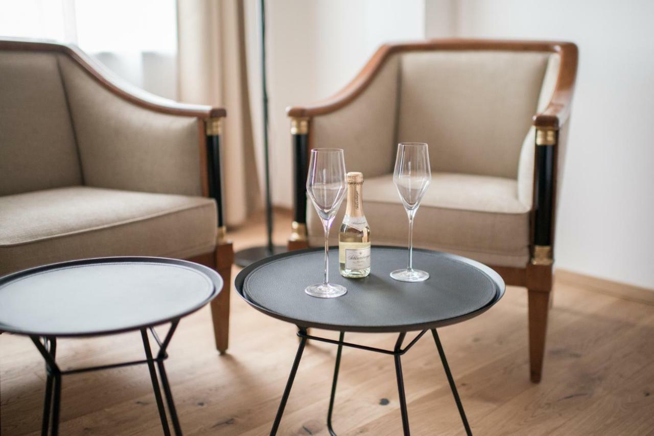 Stadthotel Styria ชไตอาร์ ภายนอก รูปภาพ